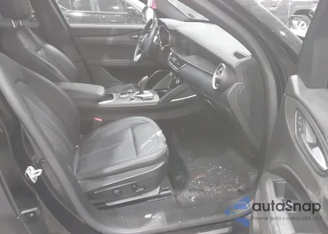 2023 Alfa Romeo Stelvio Ti Awd z USA, uszkodzony, nr VIN ZASPAKBNXP7D55024